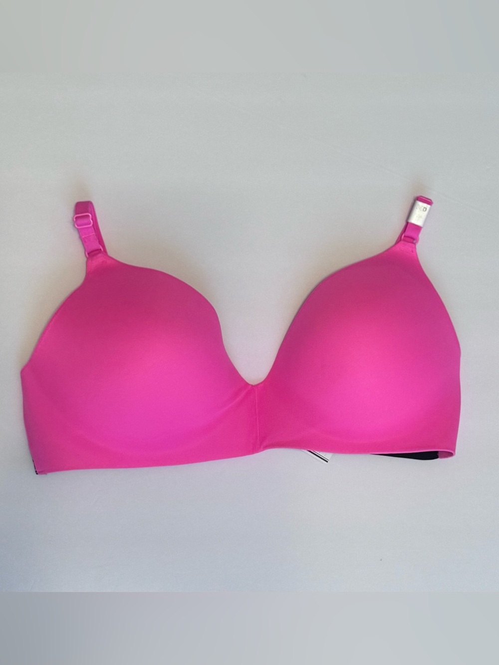 Victoria’s Secret Pink Hot Pink Wireless Push Up Bra Size 36D